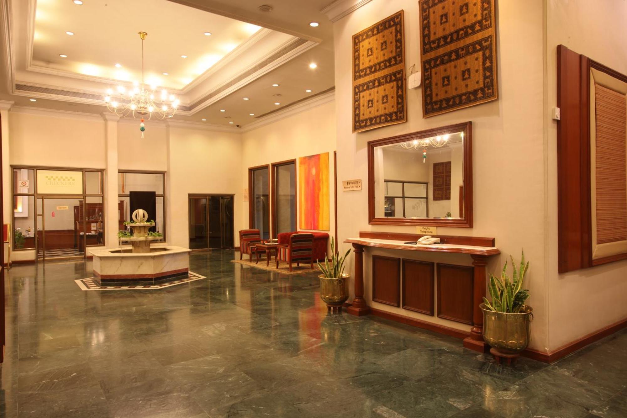 Hotel Express Residency-Jamnagar Luaran gambar